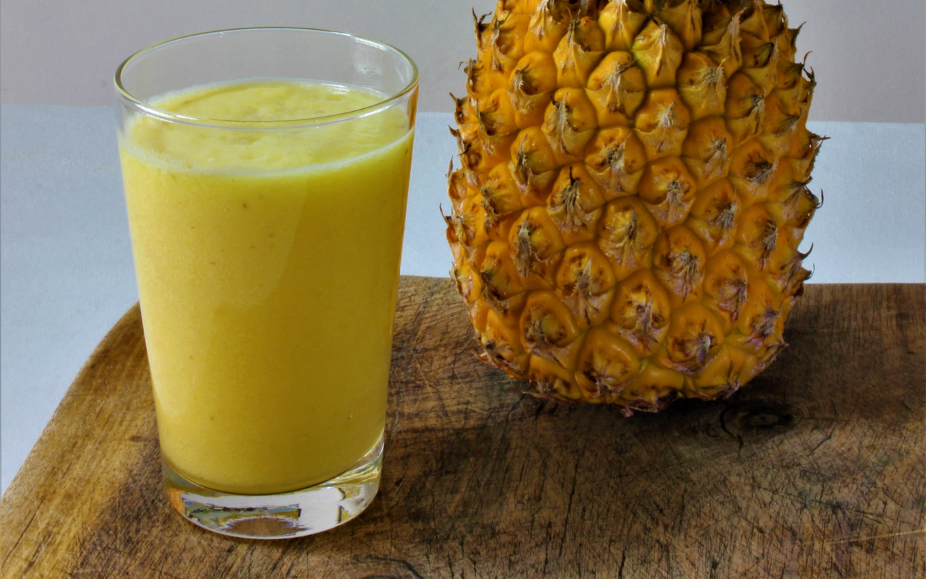 kurkumovo - ananasové smoothie